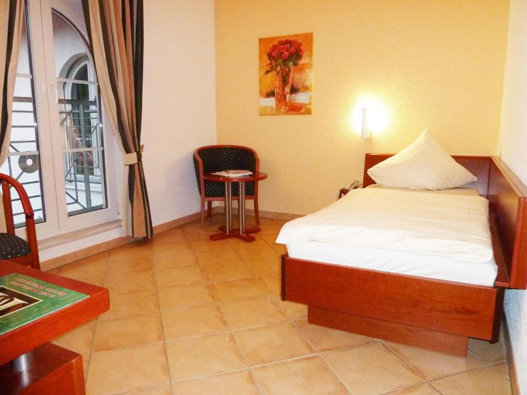 Hostellerie Bacher Neunkirchen  Kamer foto